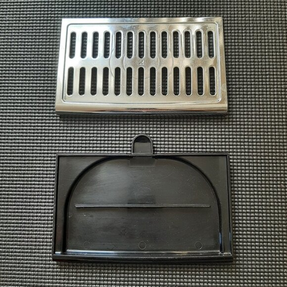 Cuisinart Coffee Maker DCC-2000 replacement part Drip Tray & Chrome Cover - Picture 2 of 2